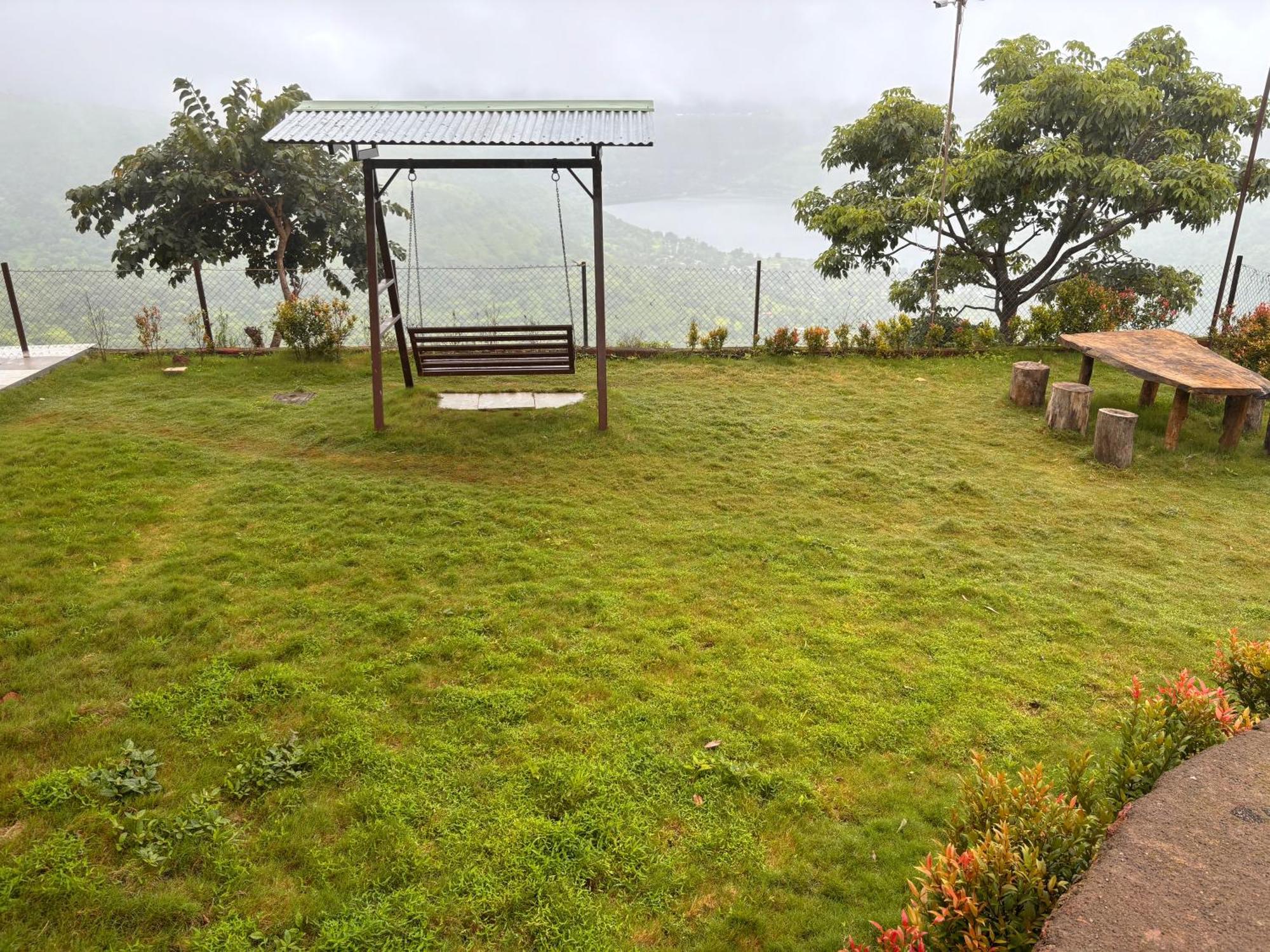 Paramount 3 Ac Bedrooms Hall Garden With Lake View Panchgani Luaran gambar