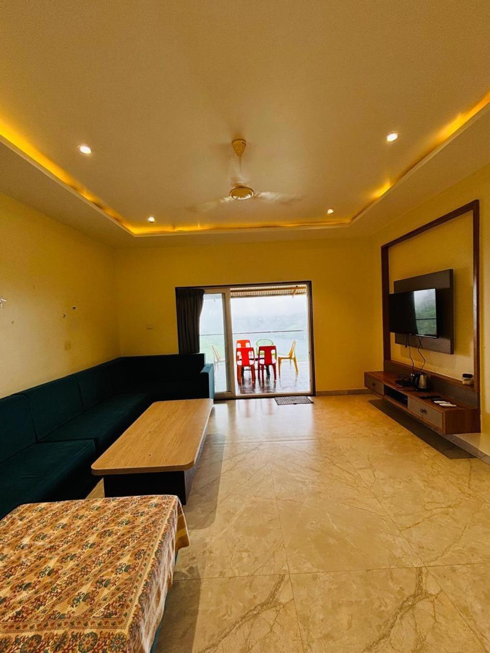 Paramount 3 Ac Bedrooms Hall Garden With Lake View Panchgani Luaran gambar