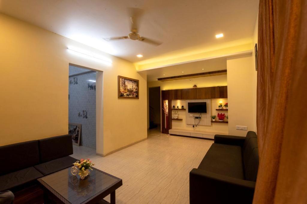 Paramount 3 Ac Bedrooms Hall Garden With Lake View Panchgani Luaran gambar