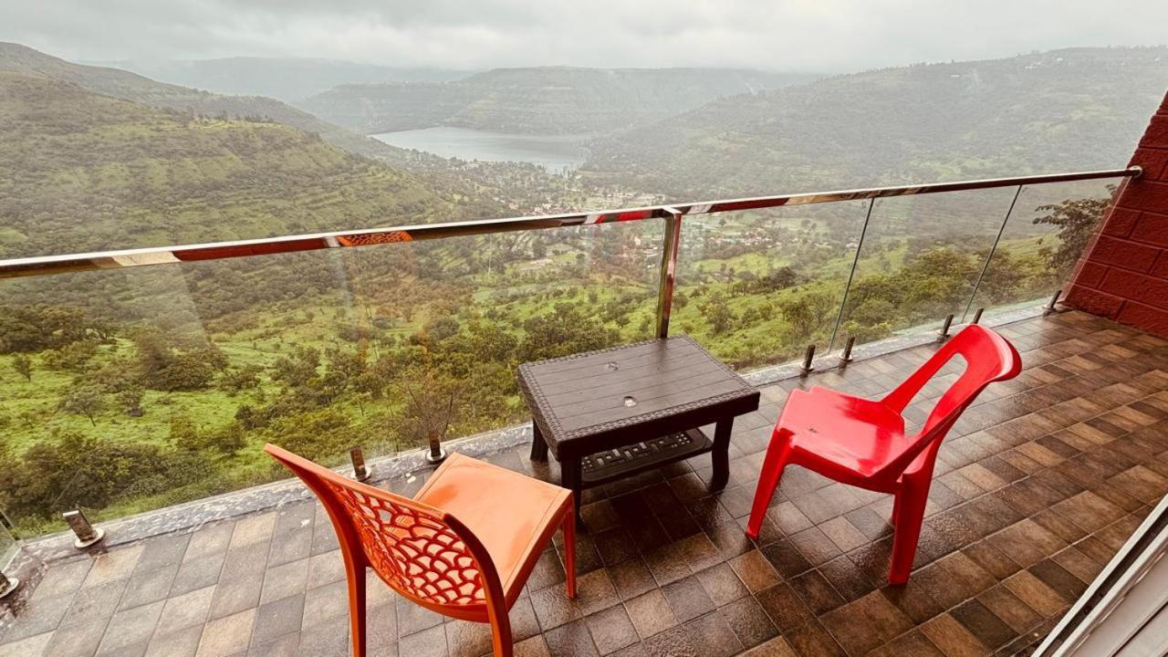 Paramount 3 Ac Bedrooms Hall Garden With Lake View Panchgani Luaran gambar